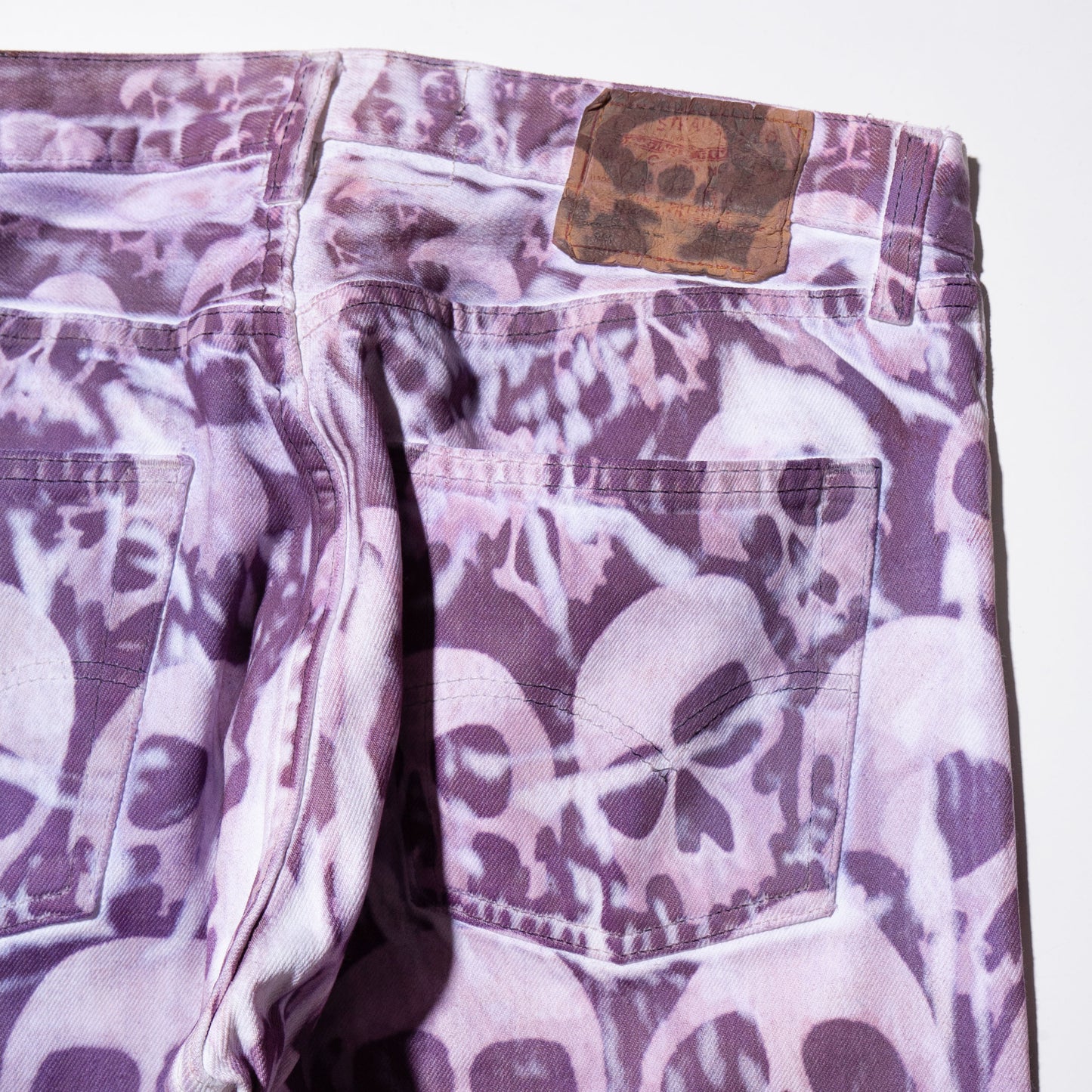 vintage skull transfer jeans