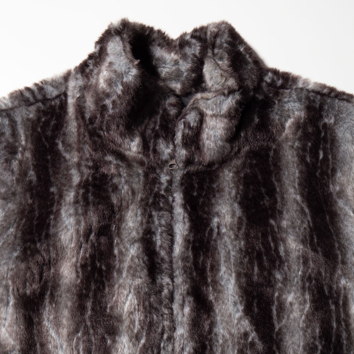 vintage faux fur zipped vest