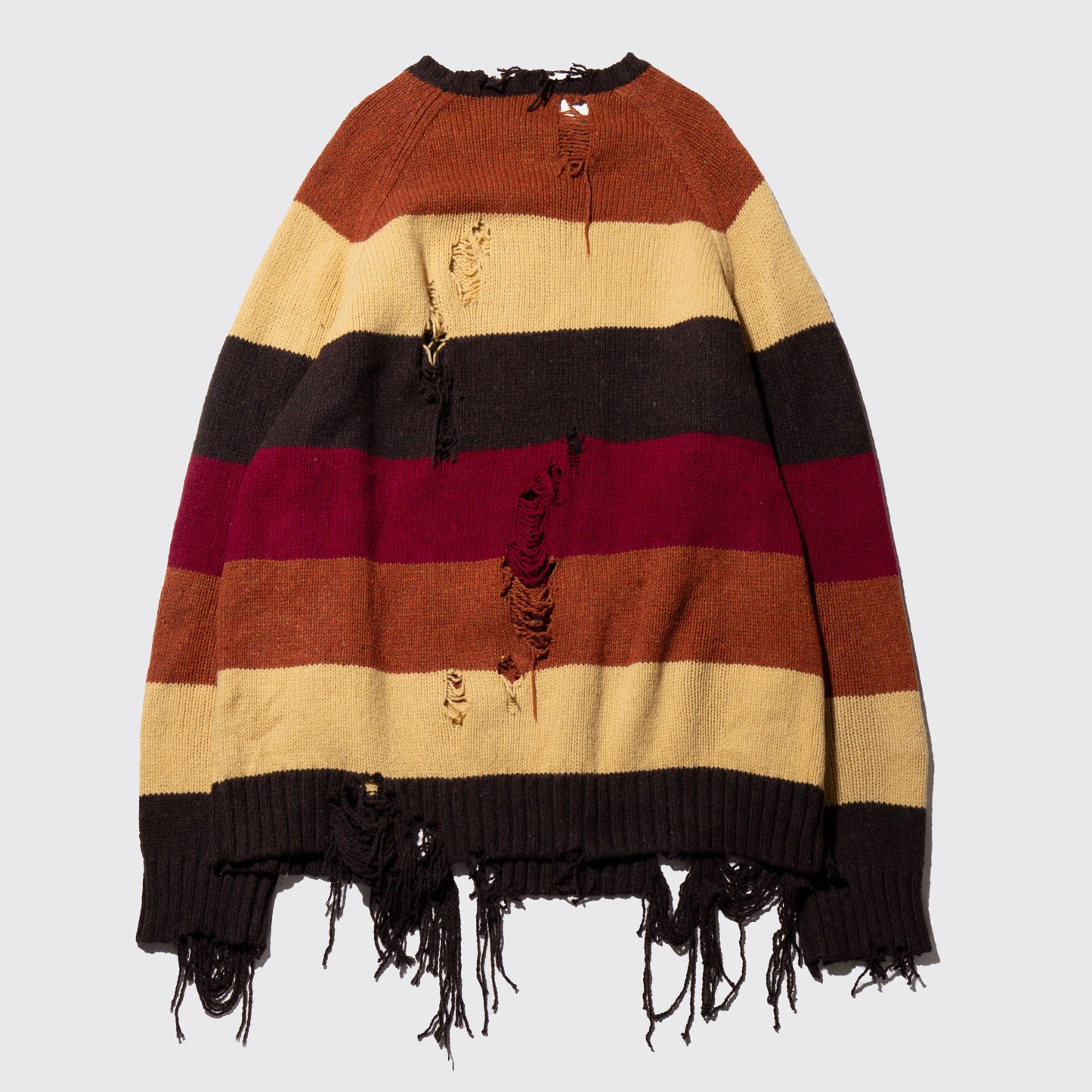 vintage broken border sweater