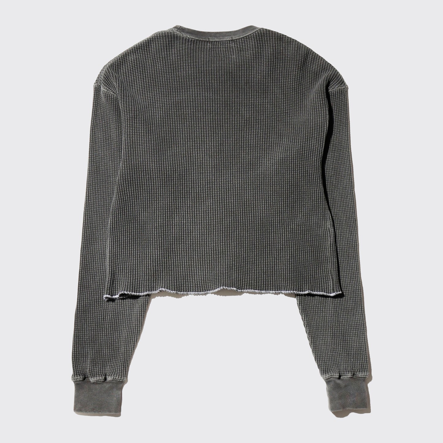 *one-off "the world is yours" hand screen l/s
