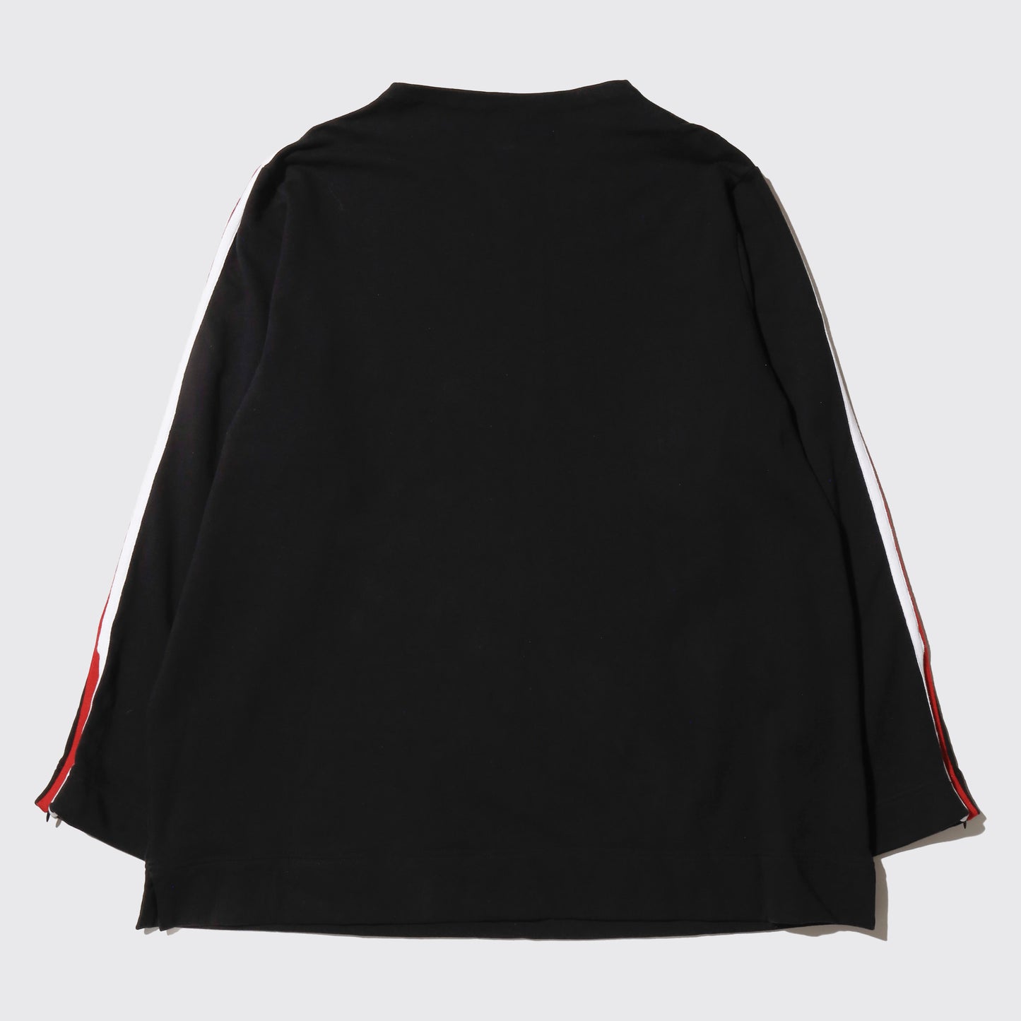 vintage line sleeve cut sew