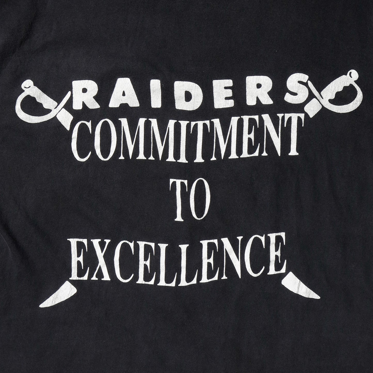 vintage 90's Raiders "commitment to excellence" official fun t-shirt