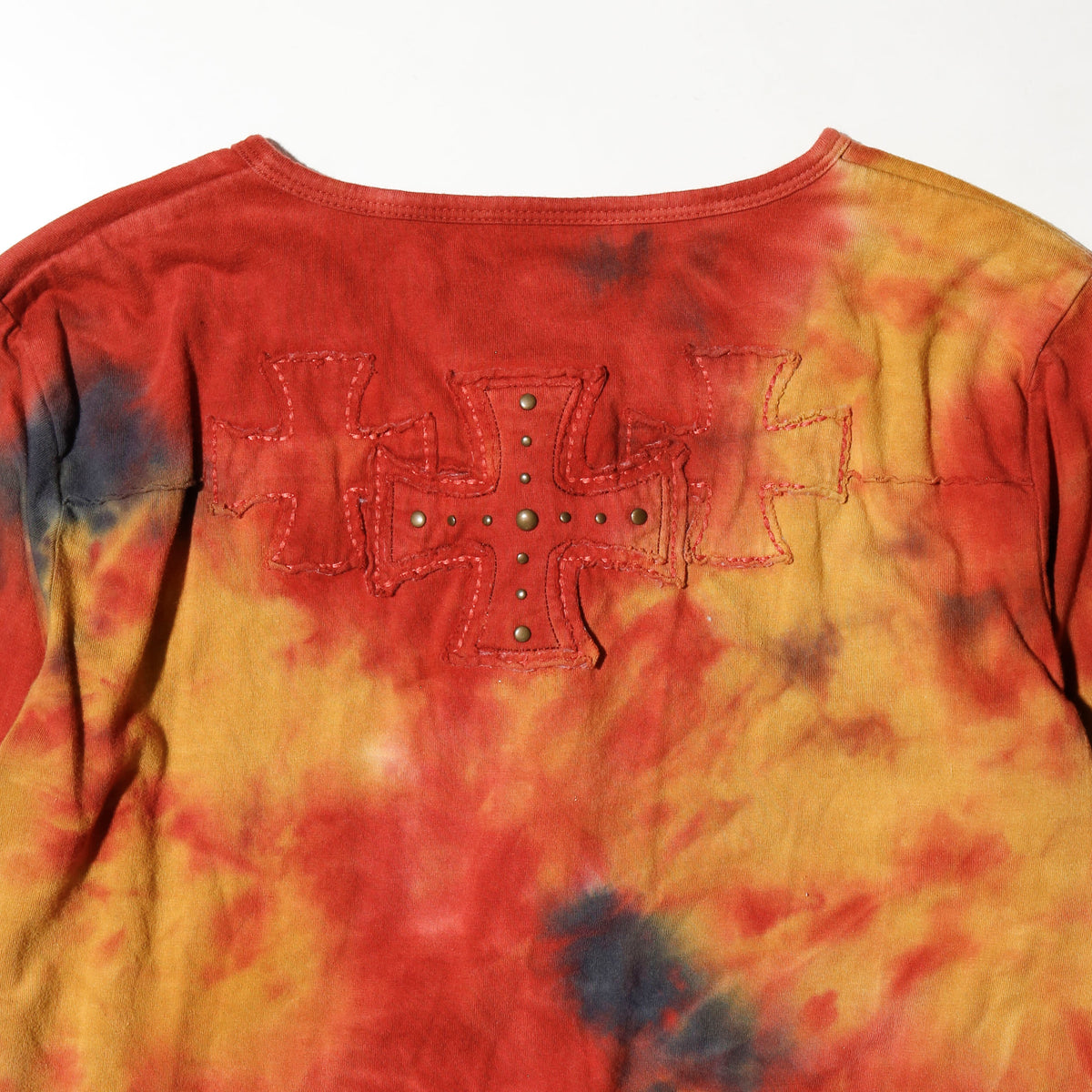 vintage studs cross volcano l/s