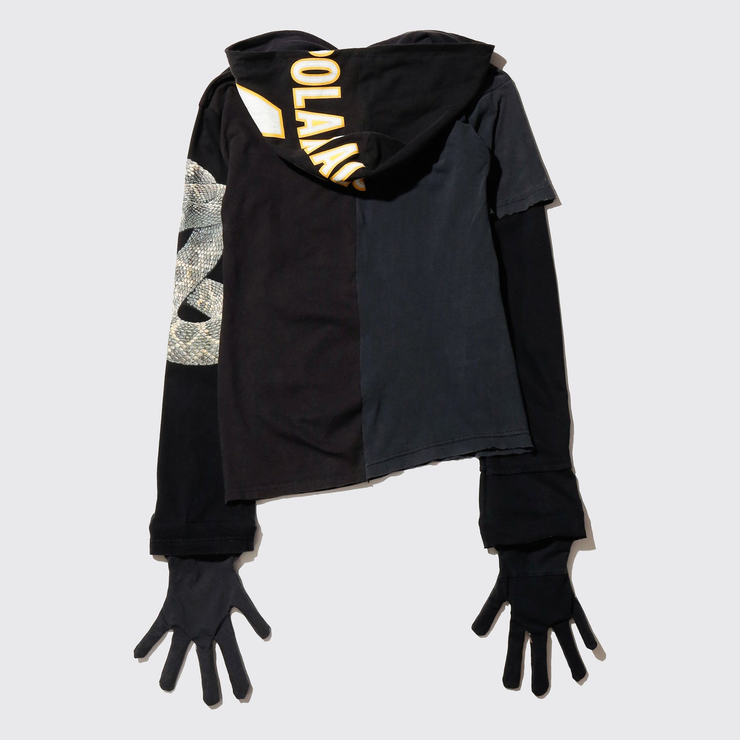 *one-off hybrid hooded cut sew, with detachable gloves