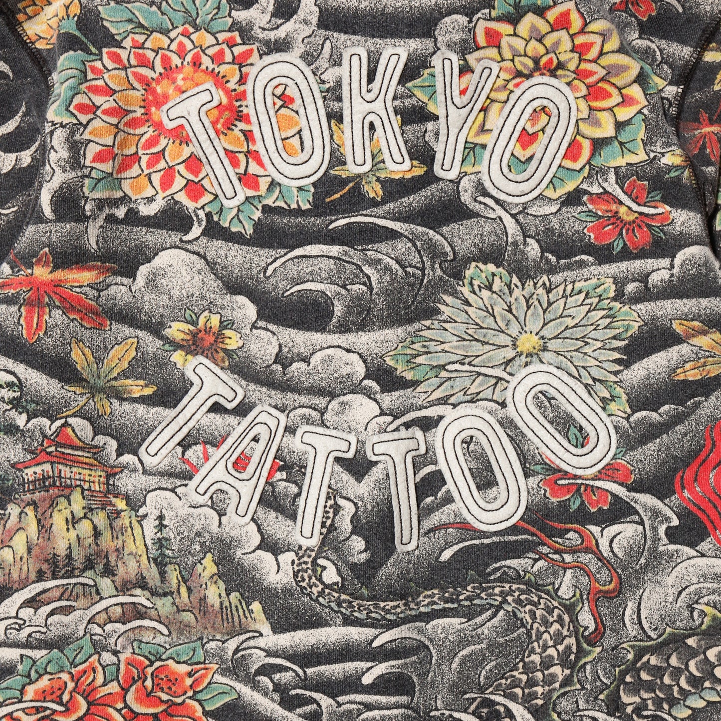 vintage 00's "Tokyo Tatoo" zipped hoodie