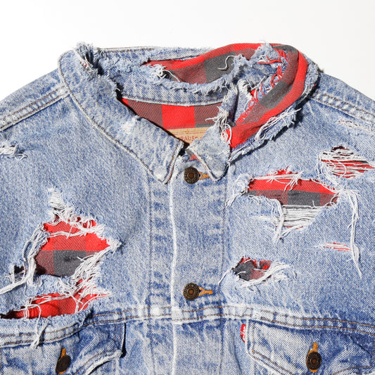 *one-off 90's Levi's broken trucker jacket , with check liner