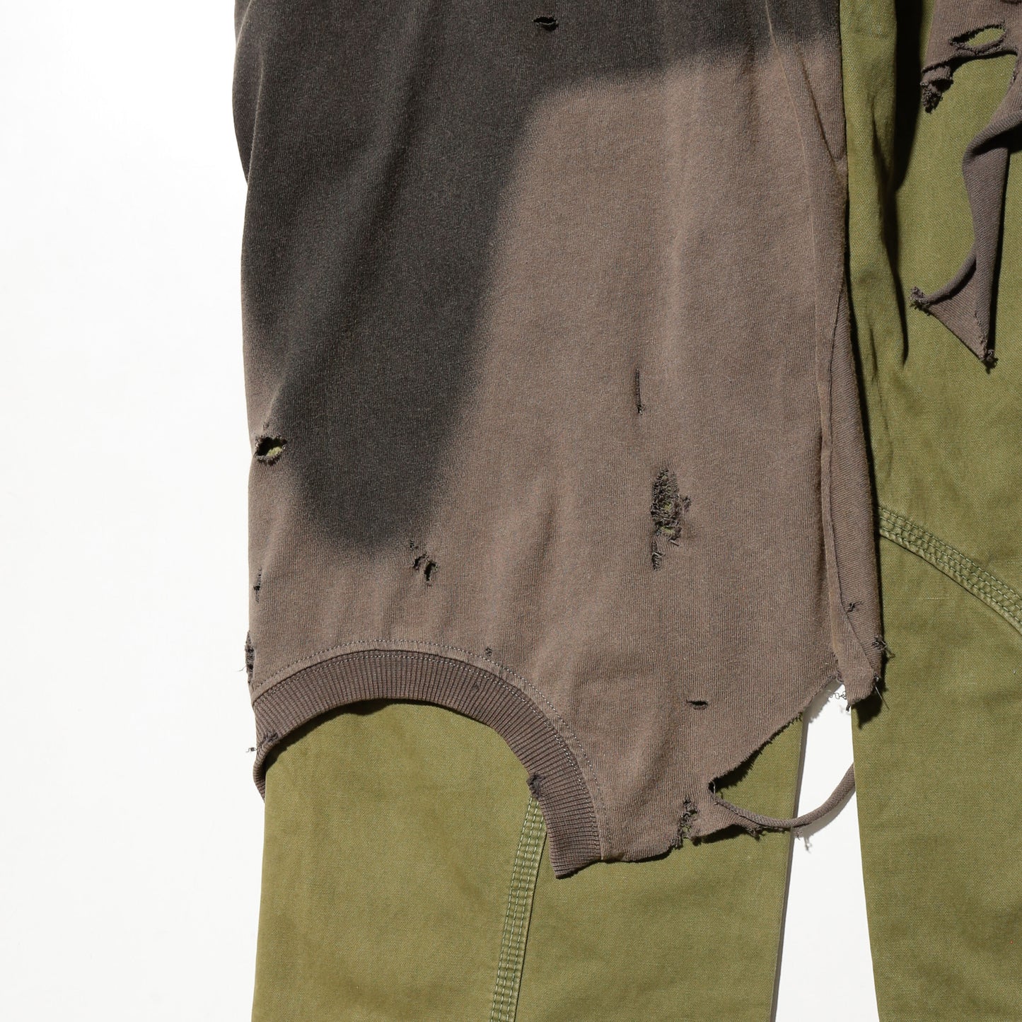 *one-off broken layered trousers