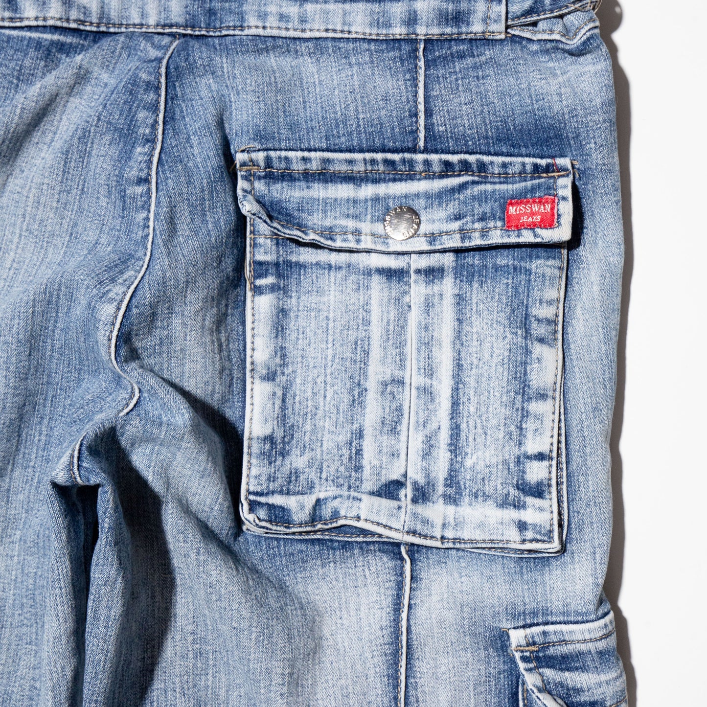 vintage low rise cargo jeans