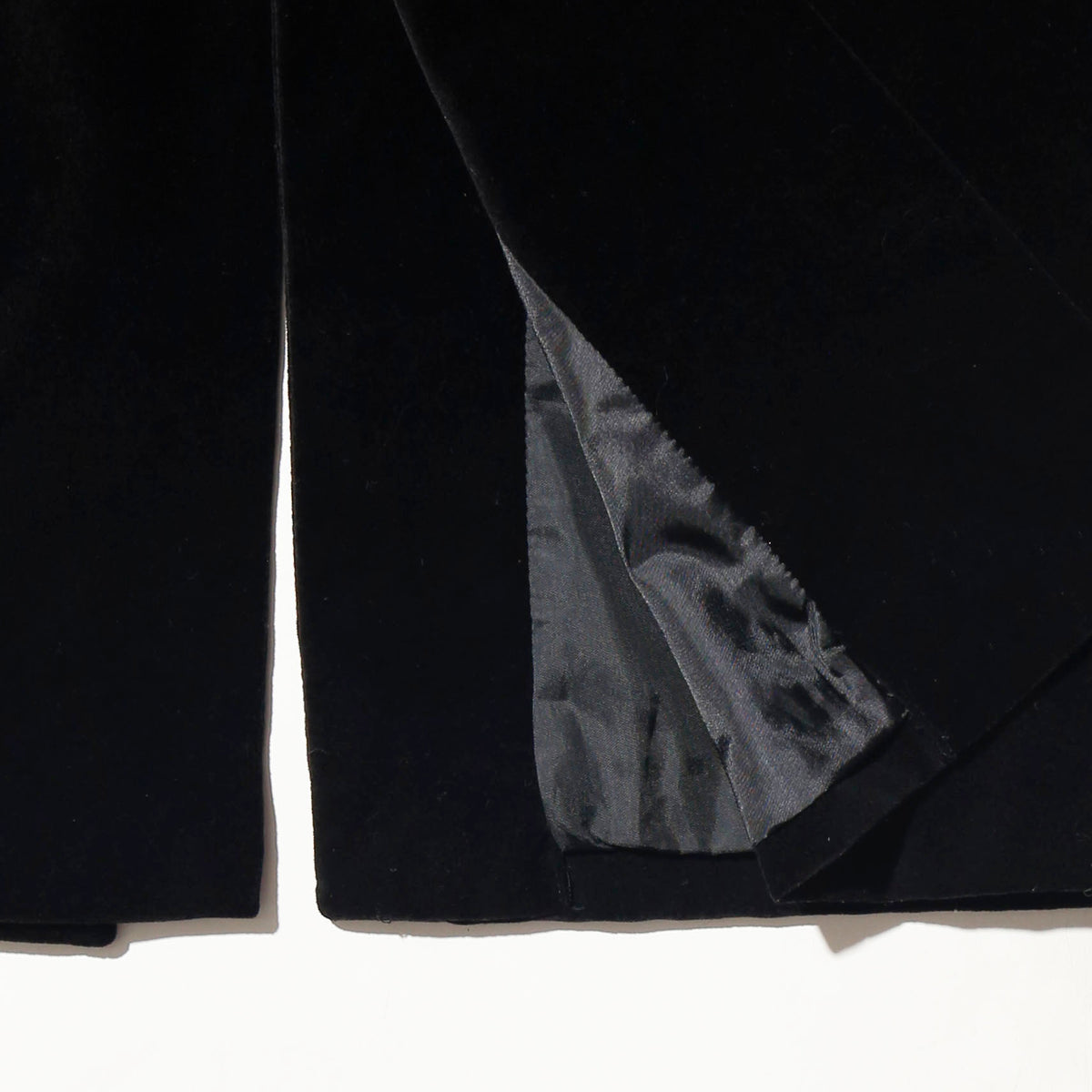 vintage hooked hussar velvet coat
