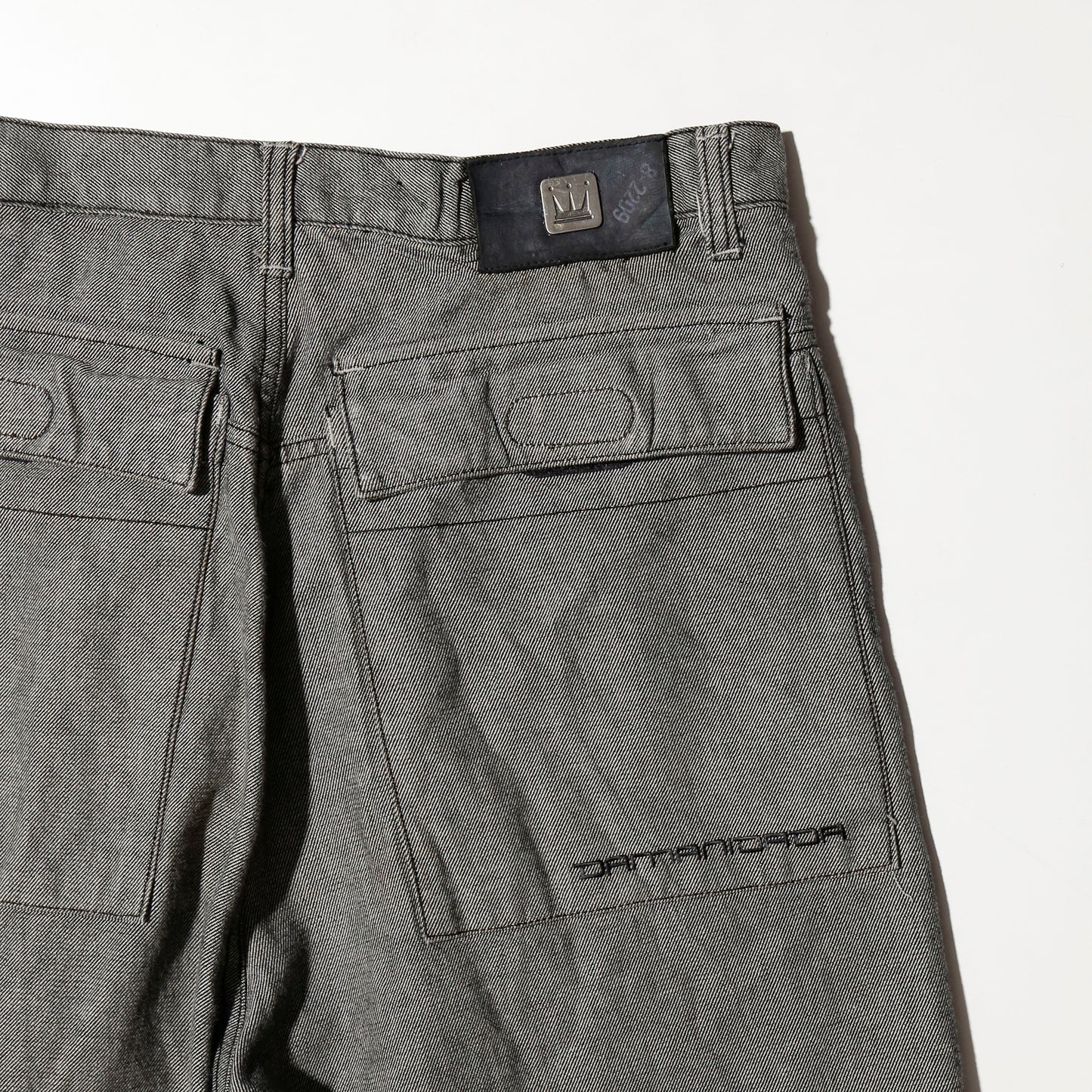 vintage center tuck stitched bermuda shorts