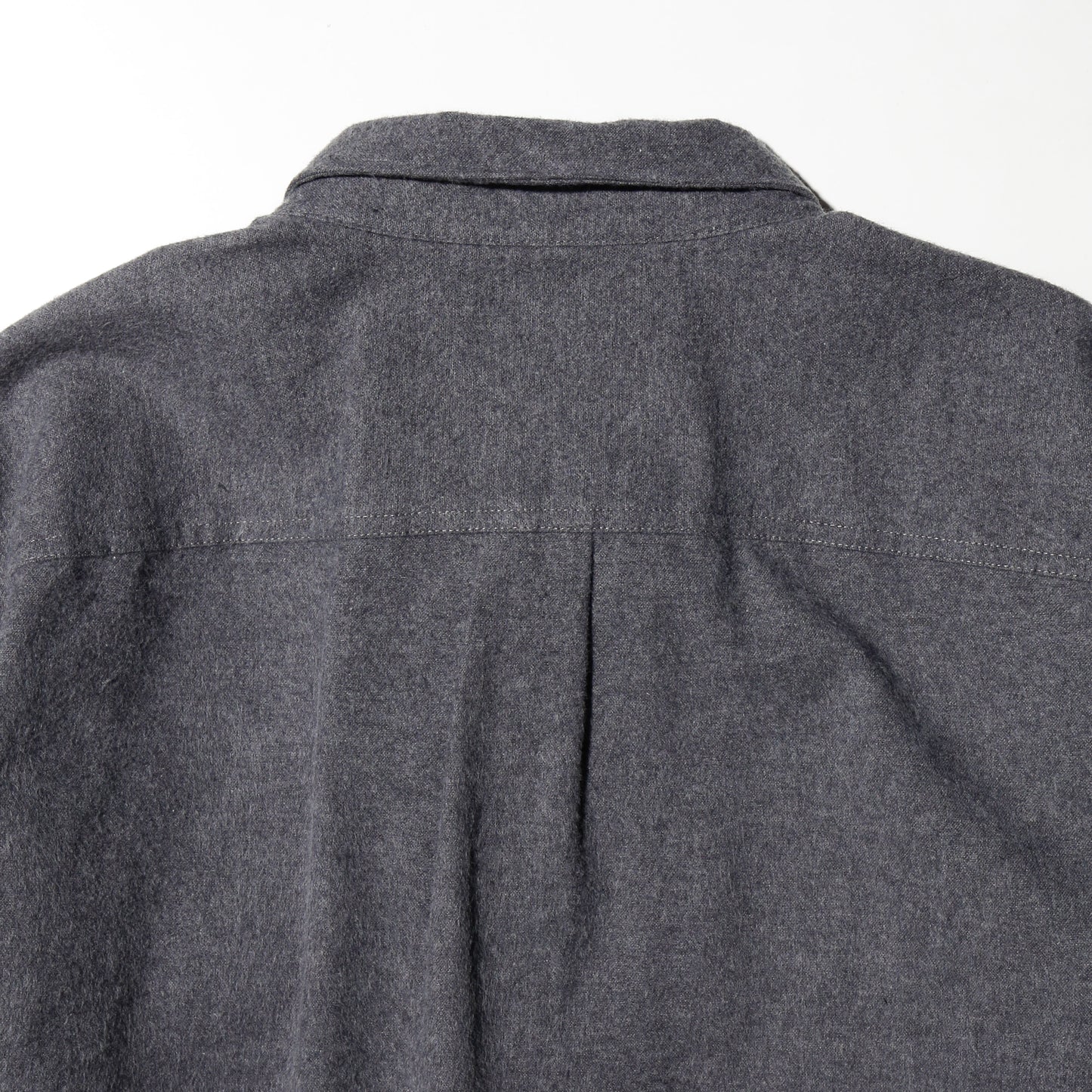 *one-off cropped bowtie felt shirt