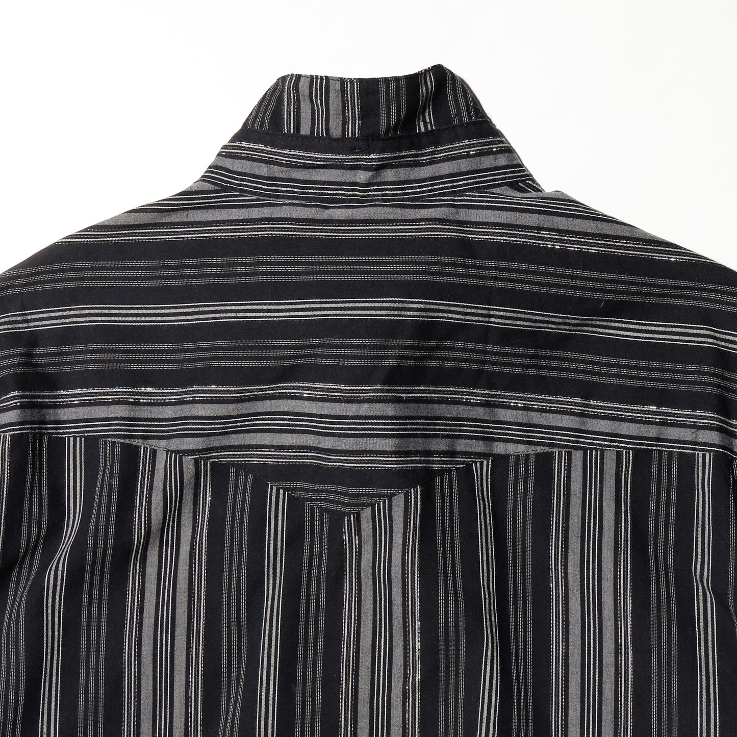 *one-off cropped bowtie stripe shirt