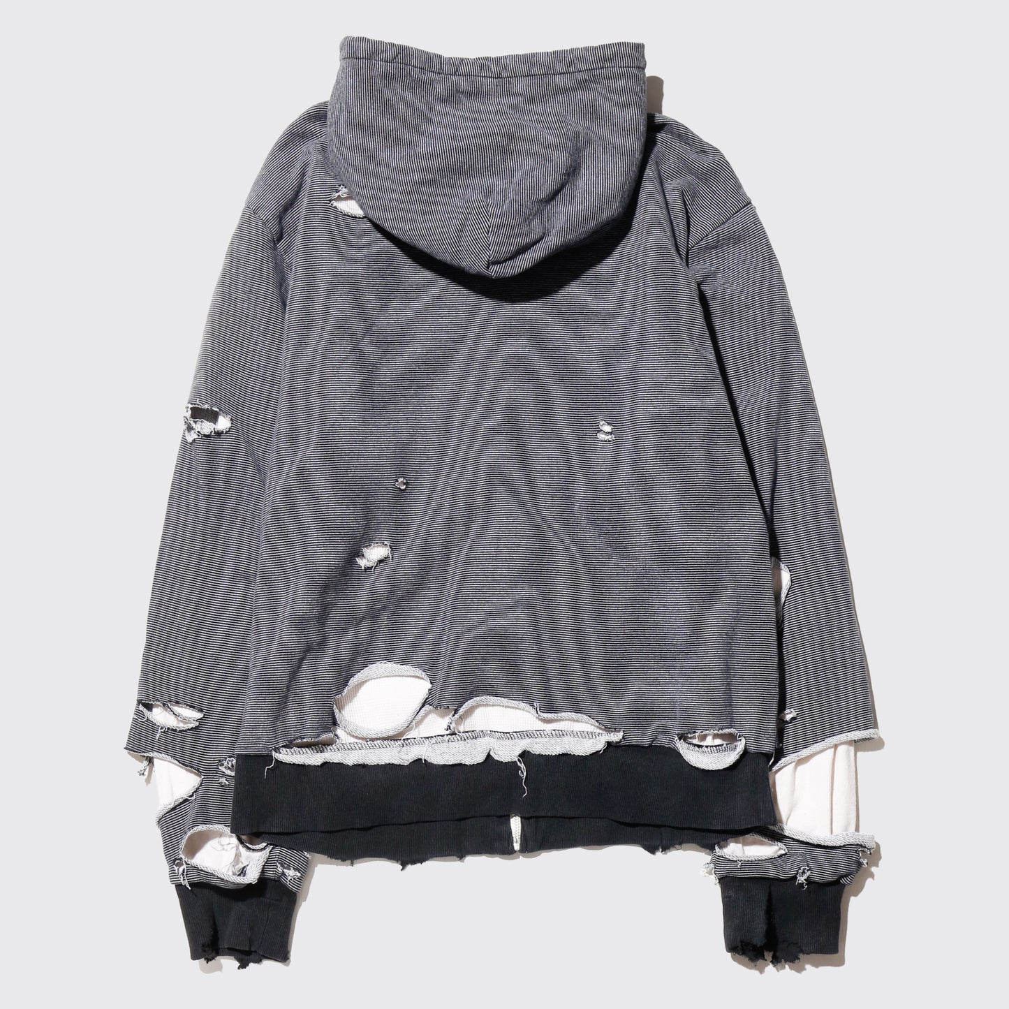 *one-off broken hoodie , thermal lining , with kapper badge