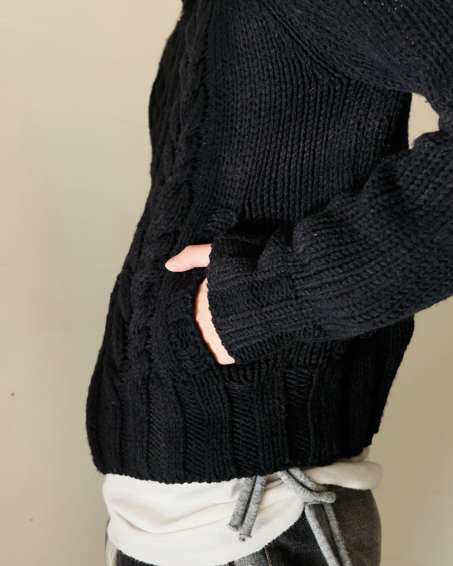 vintage cropped braids knit hoodie