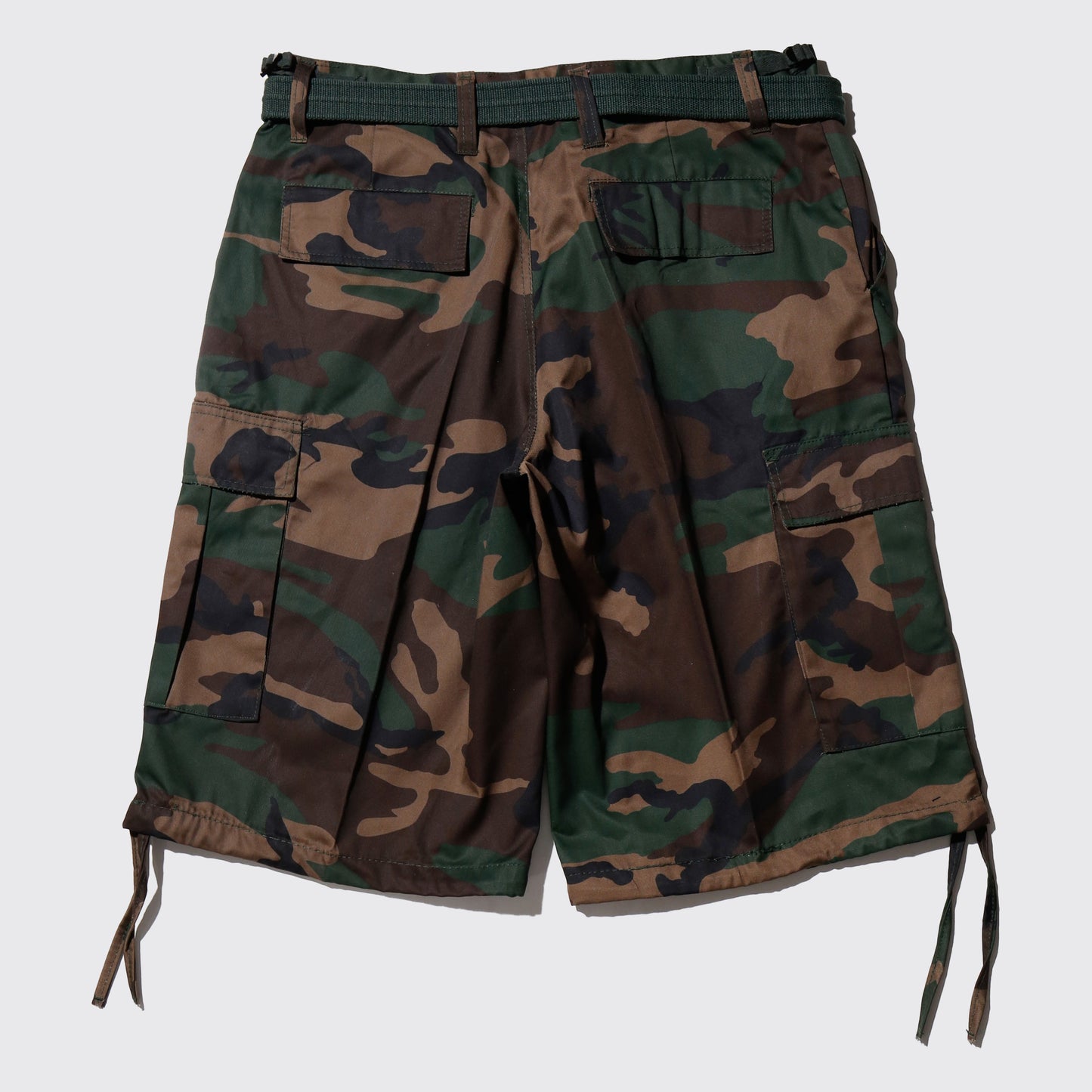 vintage belted wide camoflage shorts