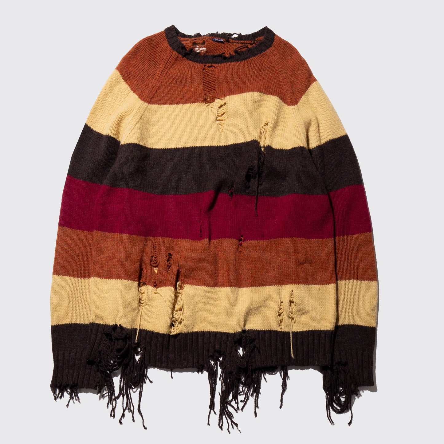 vintage broken border sweater