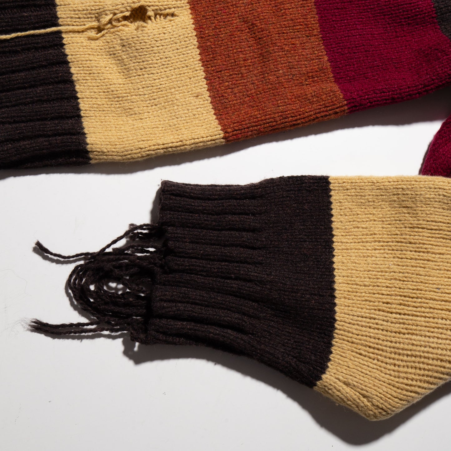 vintage broken border sweater