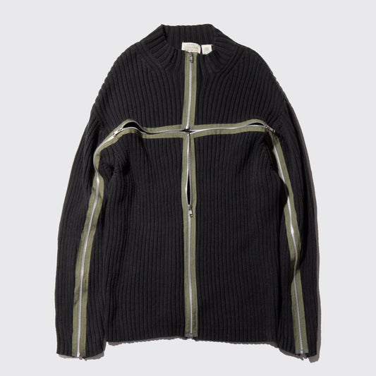 remake cross zip sweater