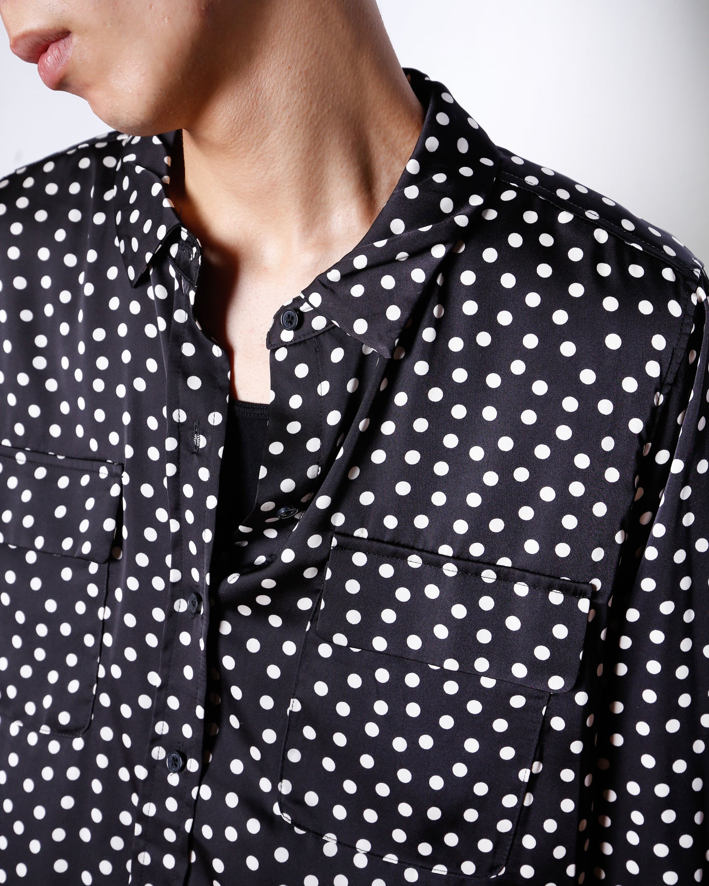 vintage dots shirt