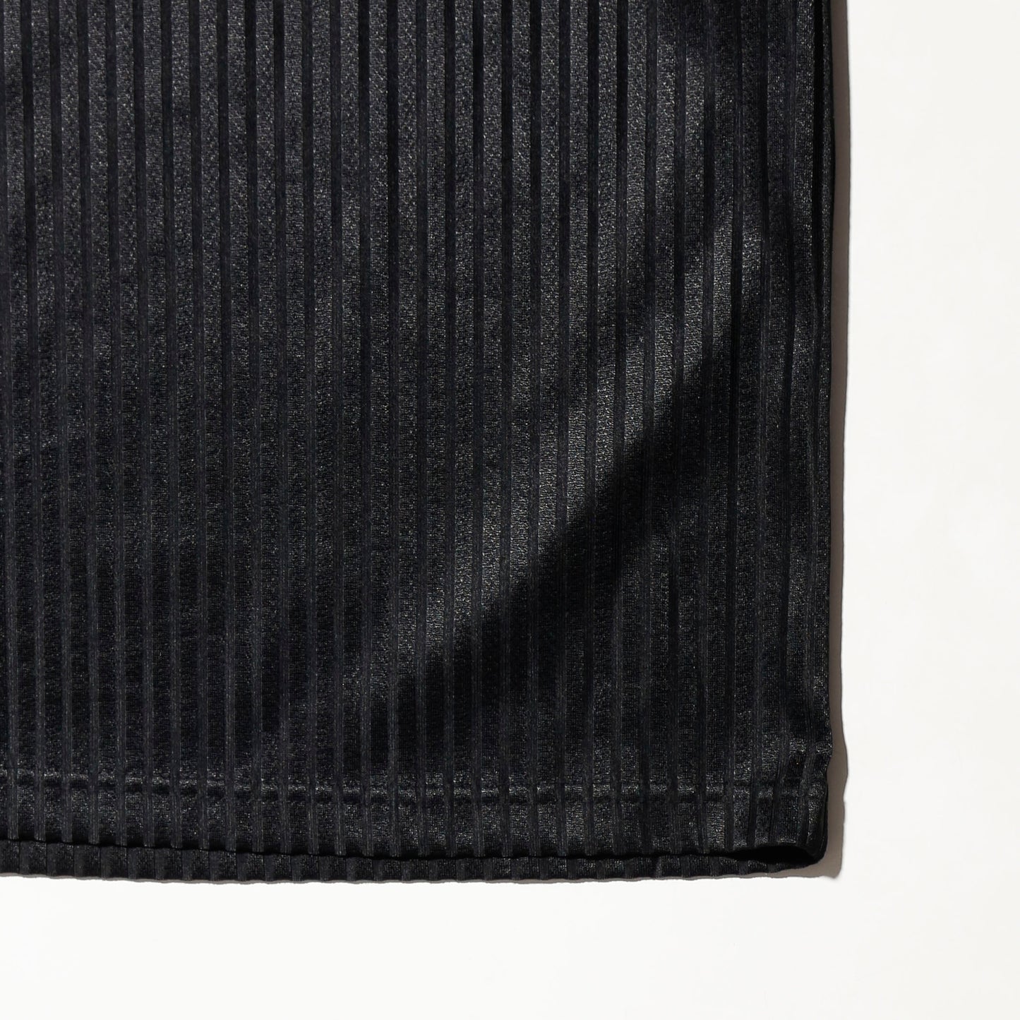vintage textured stripe moc neck h/s