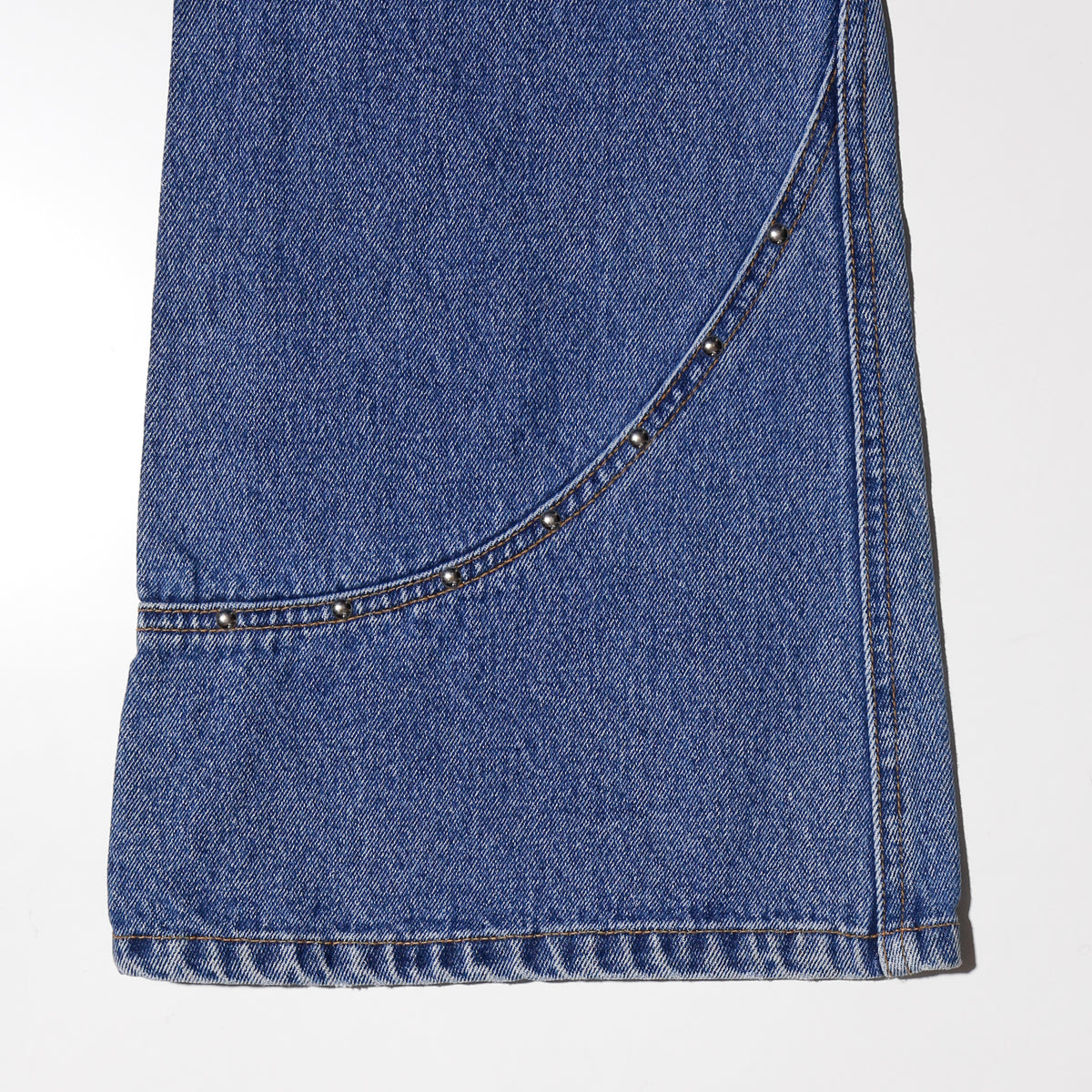vintage low rise wavy studs flare jeans
