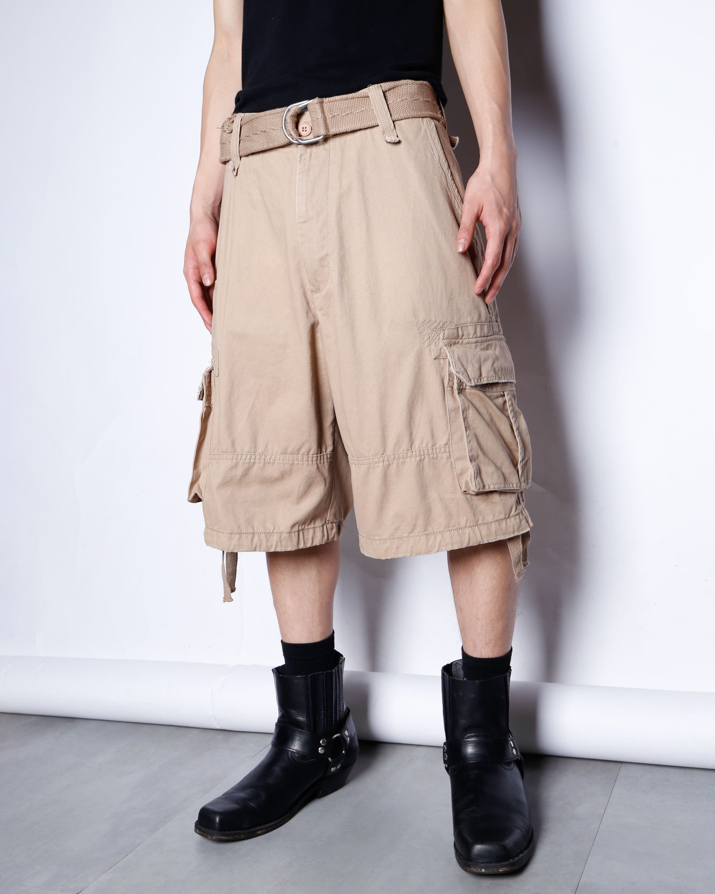 vintage belted wide cargo shorts