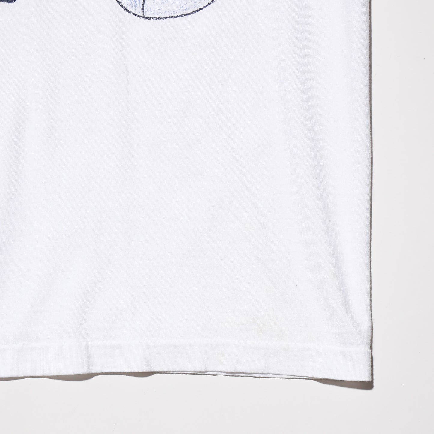 vintage 90's disney mickey t-shirt