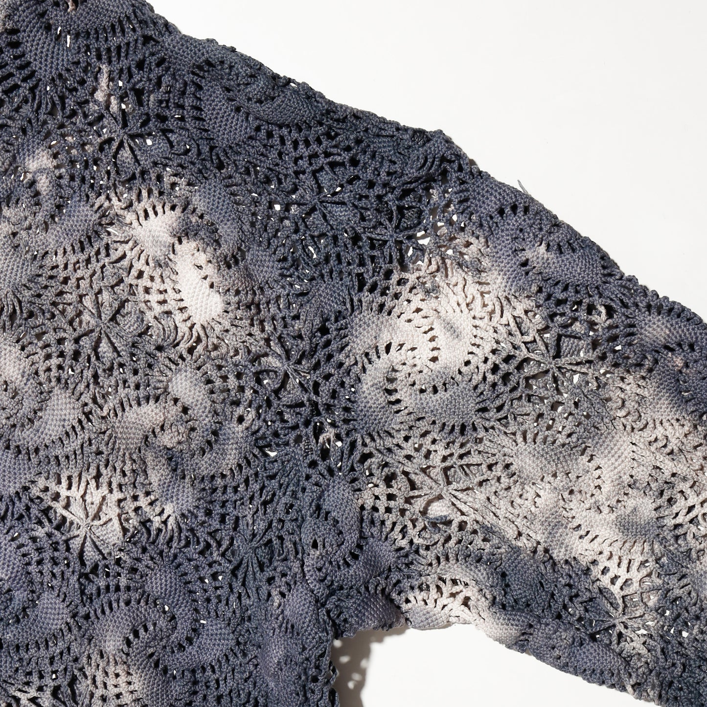 *one-off acid dye vintage lace up pullover