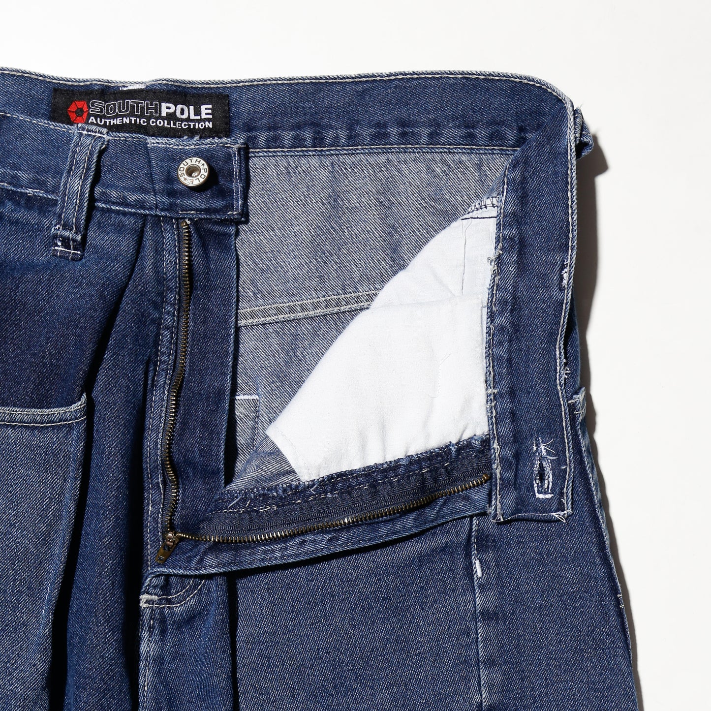 vintage south pole center tuck wide denim shorts