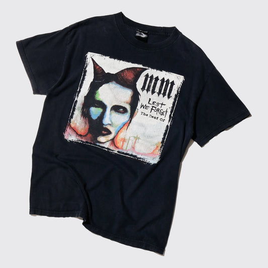 vintage 2004's Marilyn Manson "lest we forgot" t-shirt