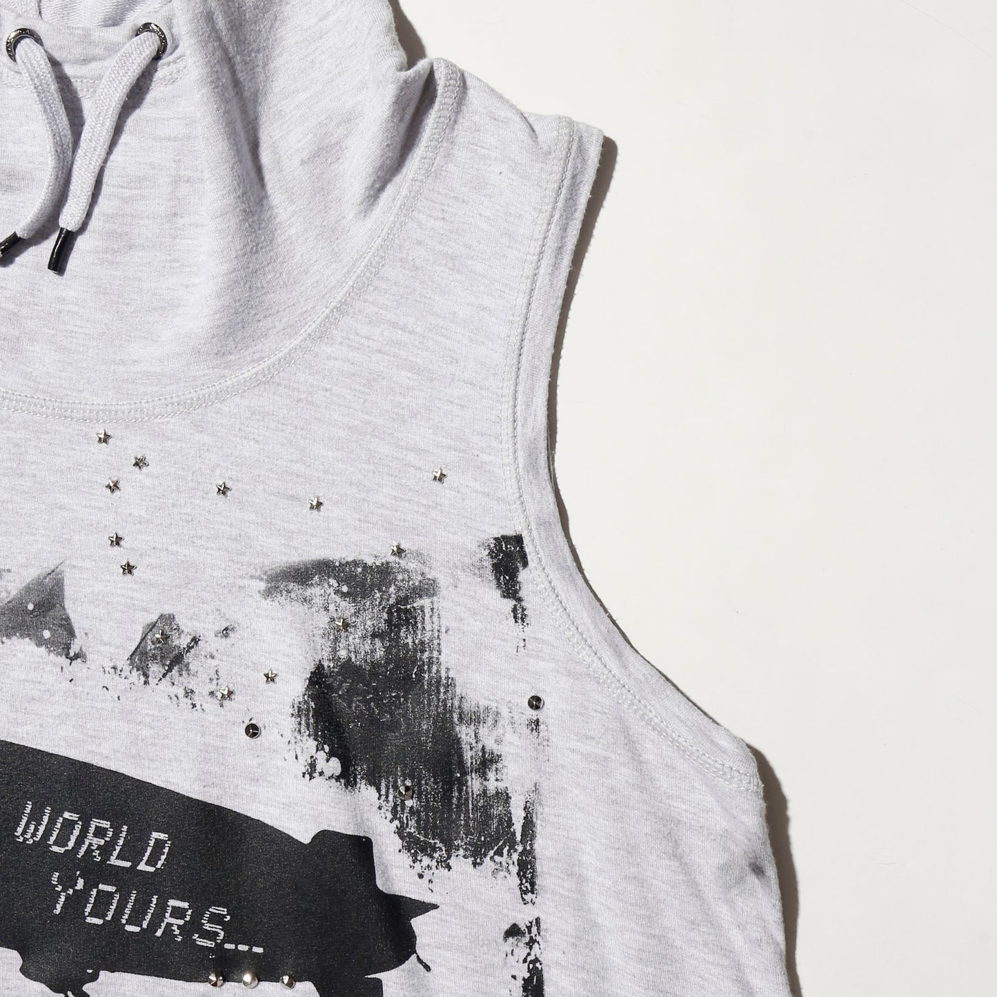*one-off "the world is yours" hand screen n/s hoodie