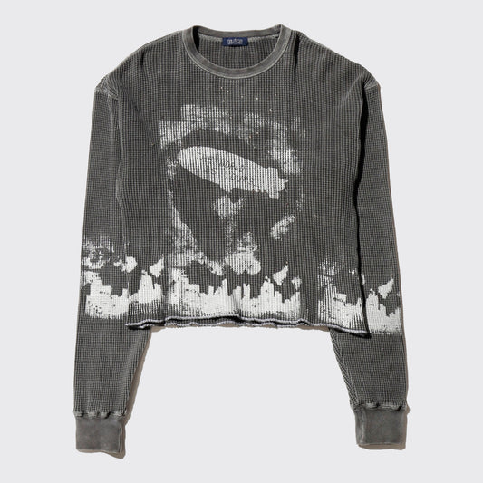 *one-off "the world is yours" hand screen l/s