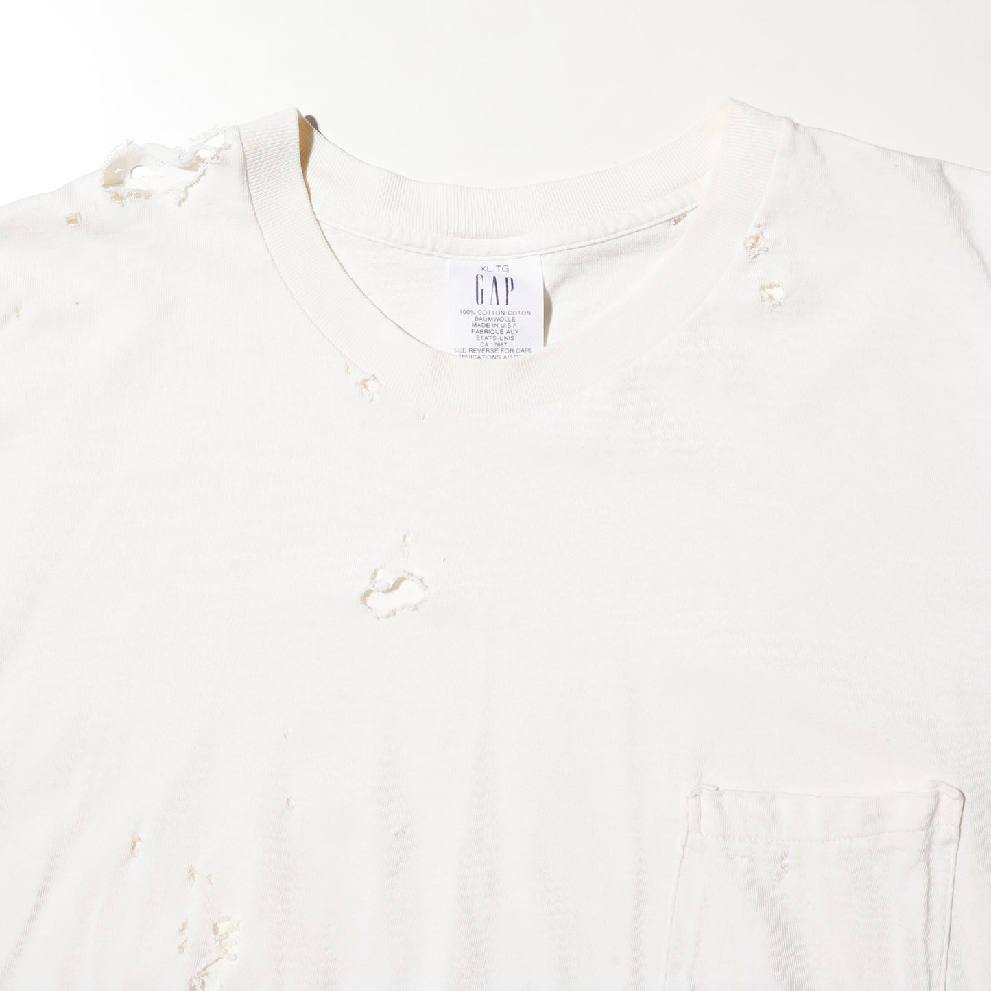vintage 90's gap broken t-shirt