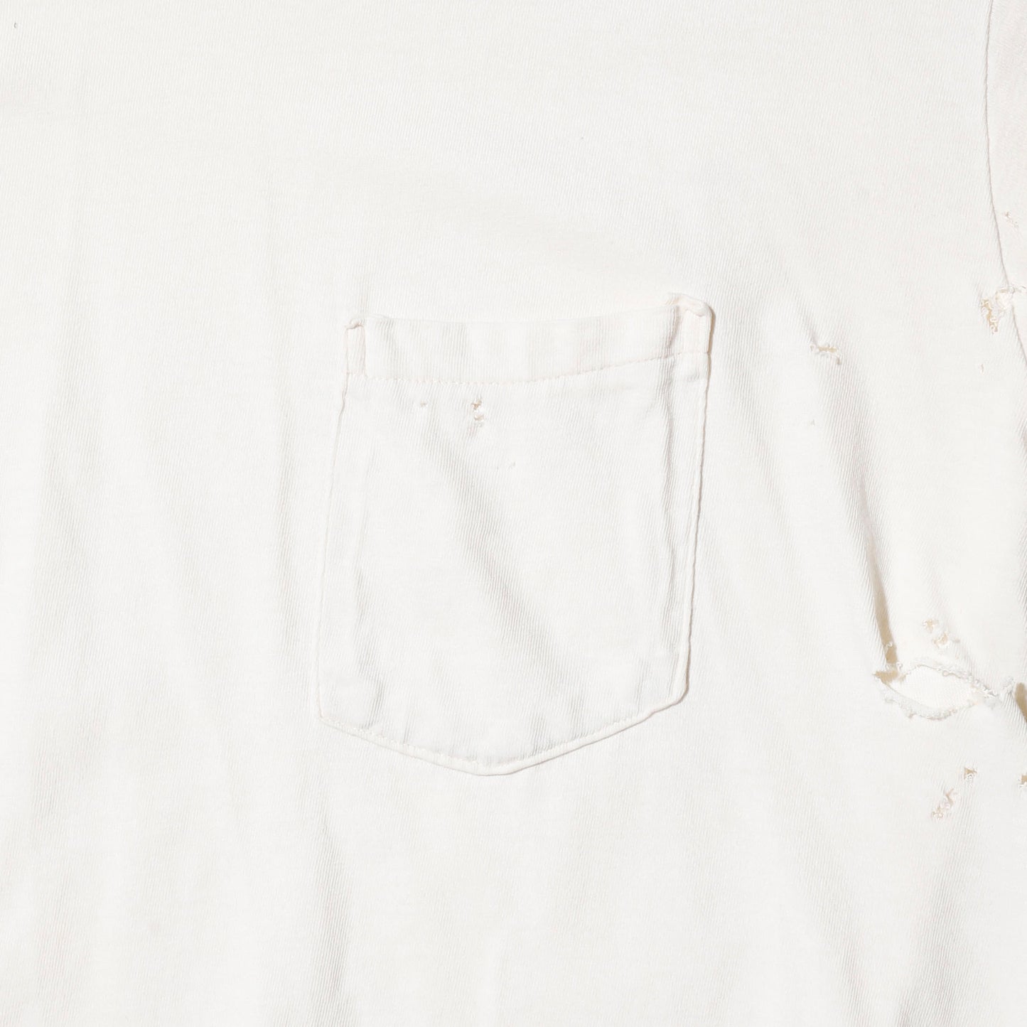 vintage 90's gap broken t-shirt