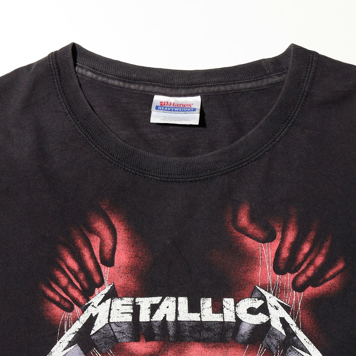 vintage 2007’s Metallica “master of puppets” t-shirt