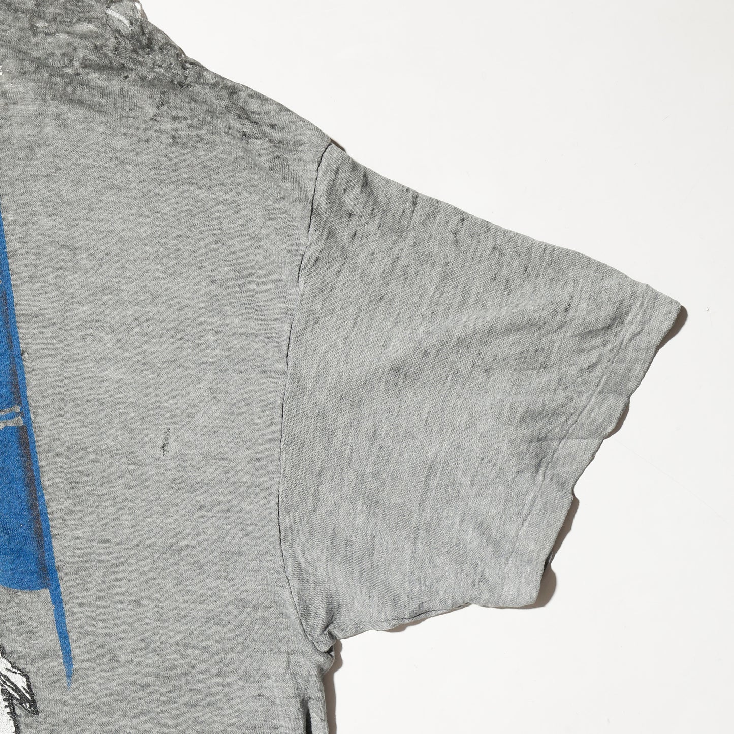 vintage 80’s les miserables broken t-shirt