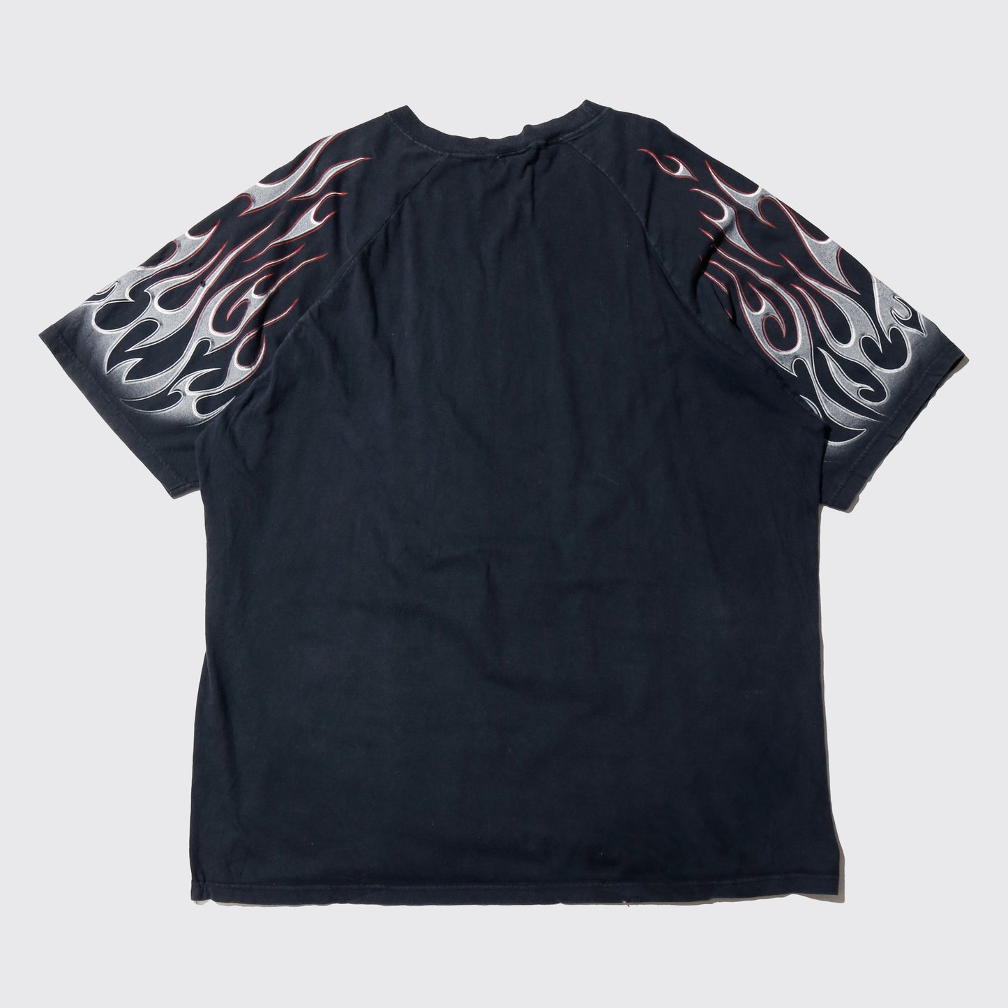 vintage 00's snap-on flame sleeve t-shirt