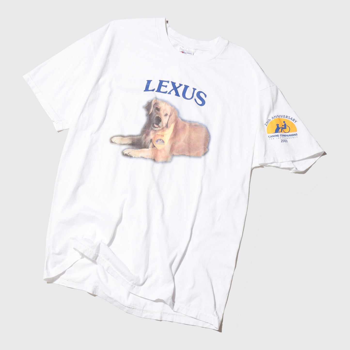 vintage just2000’s "Lexus" golden retriever t-shirt