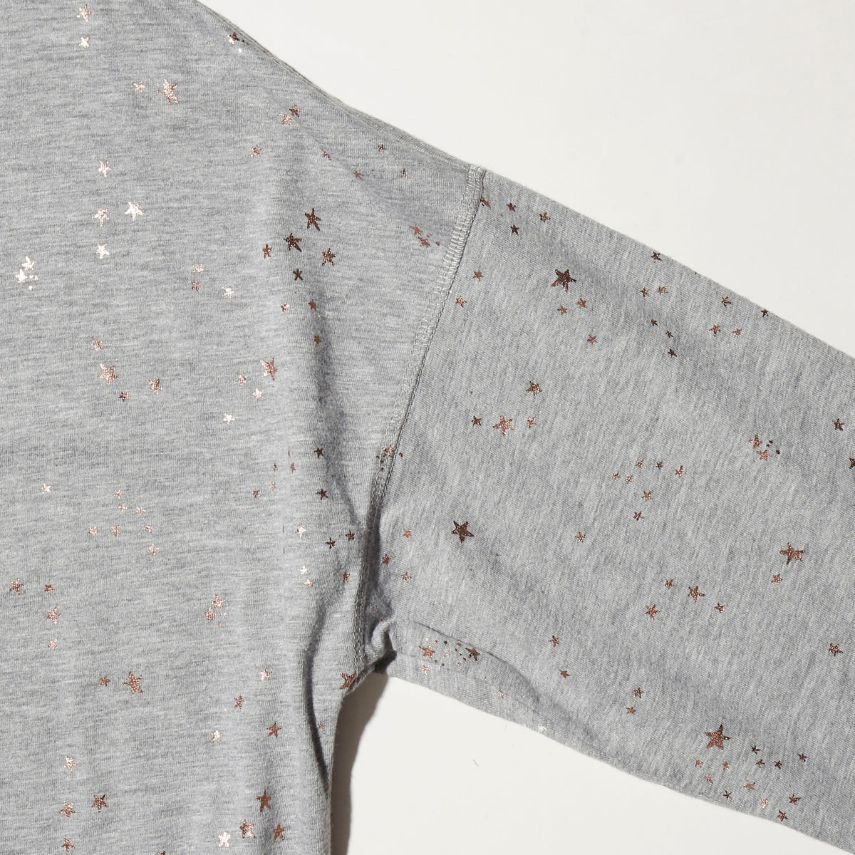 *one-off "the world is yours" hand screen l/s