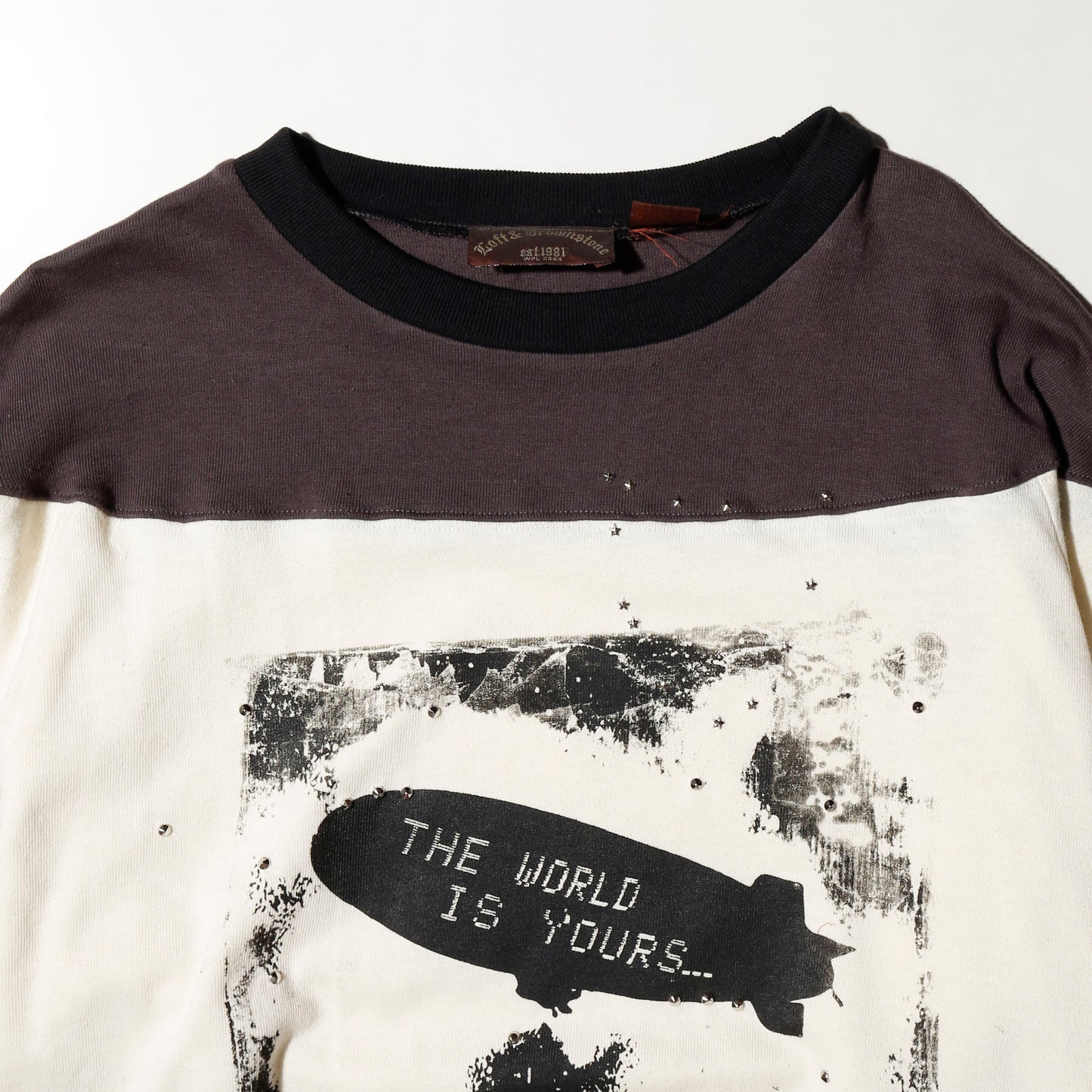 *one-off "the world is yours" hand screen sweat