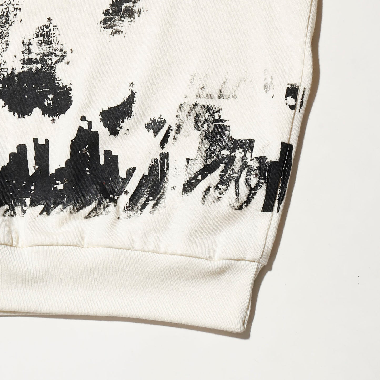*one-off "the world is yours" hand screen sweat