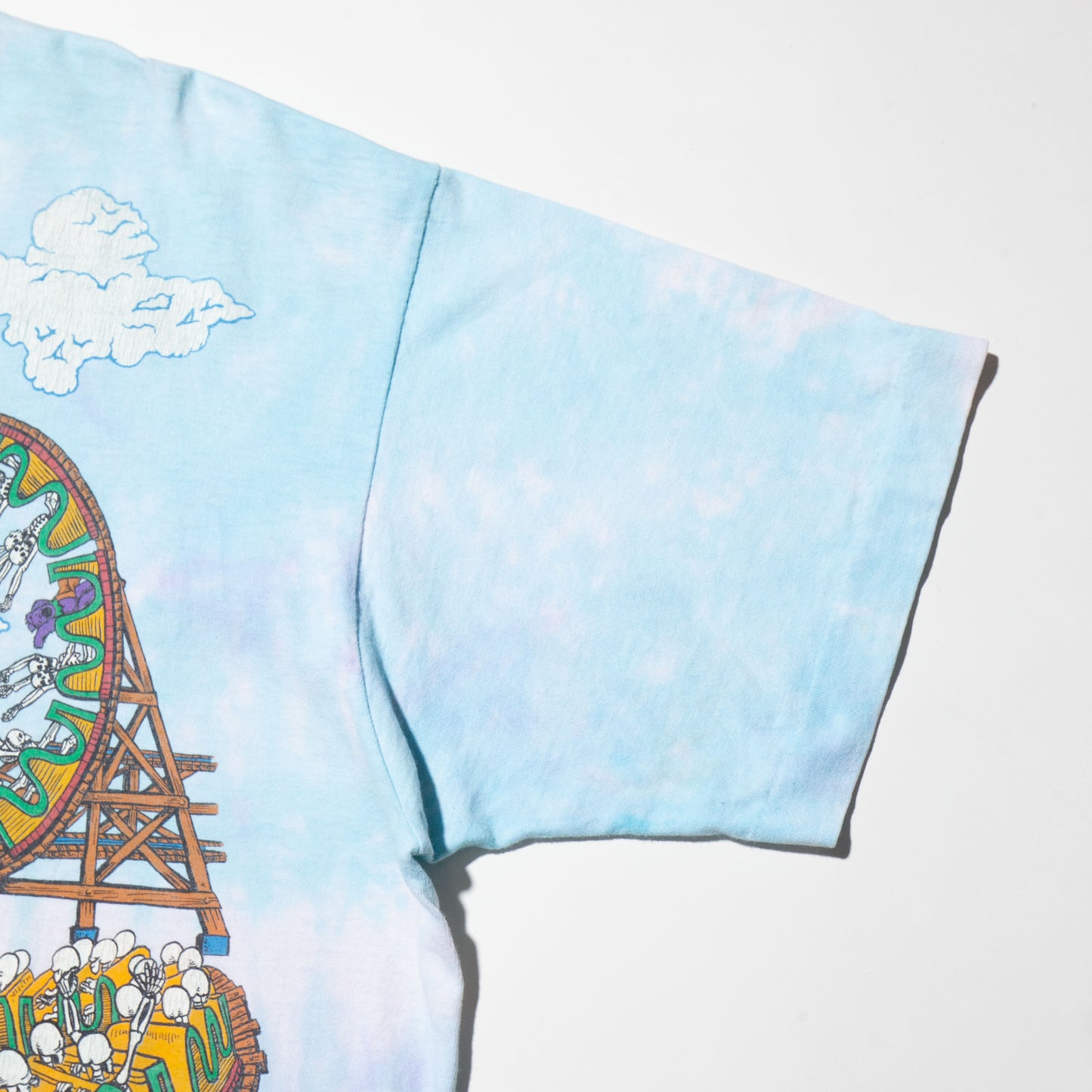 vintage 1993's Grateful Dead Skeletons Amusement Park t-shirt