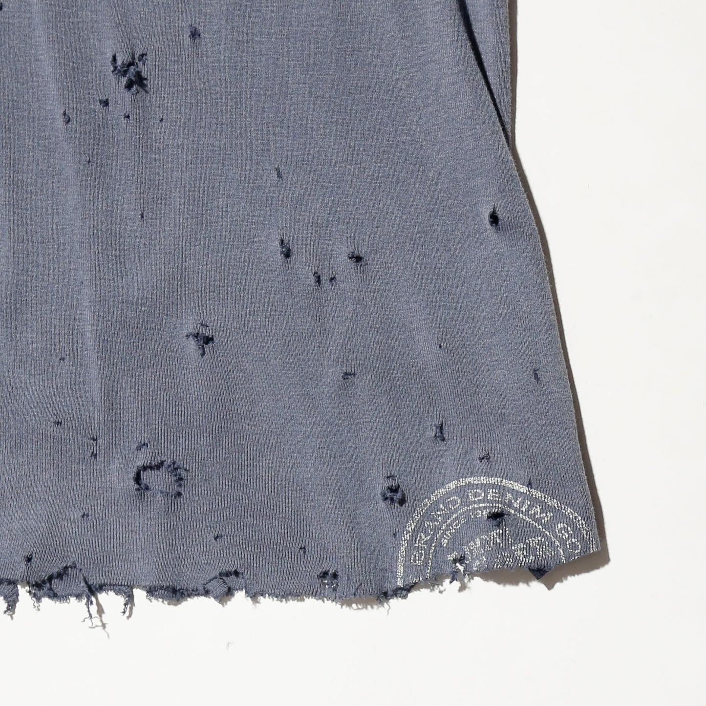 *one-off broken henry neck cut sew