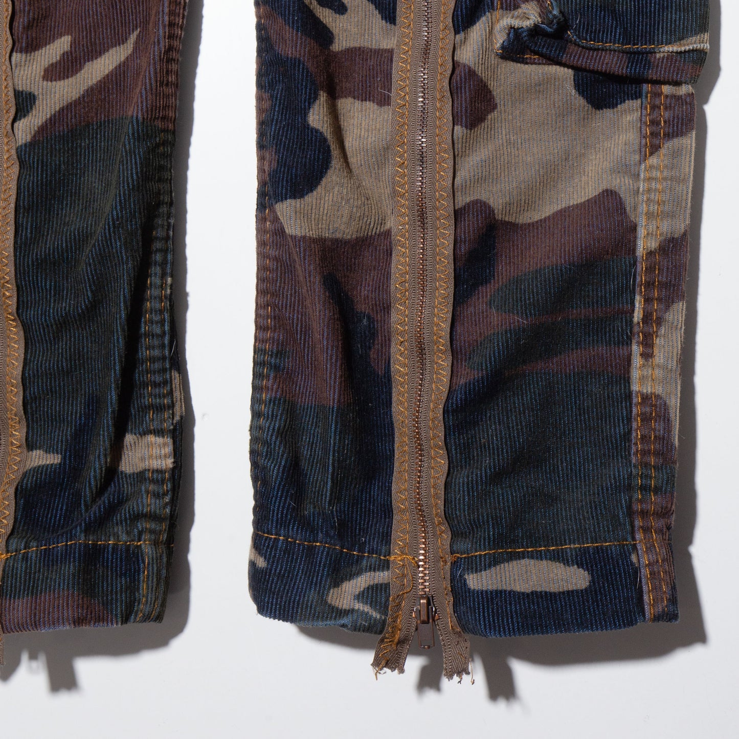 vintage docking camo jeans