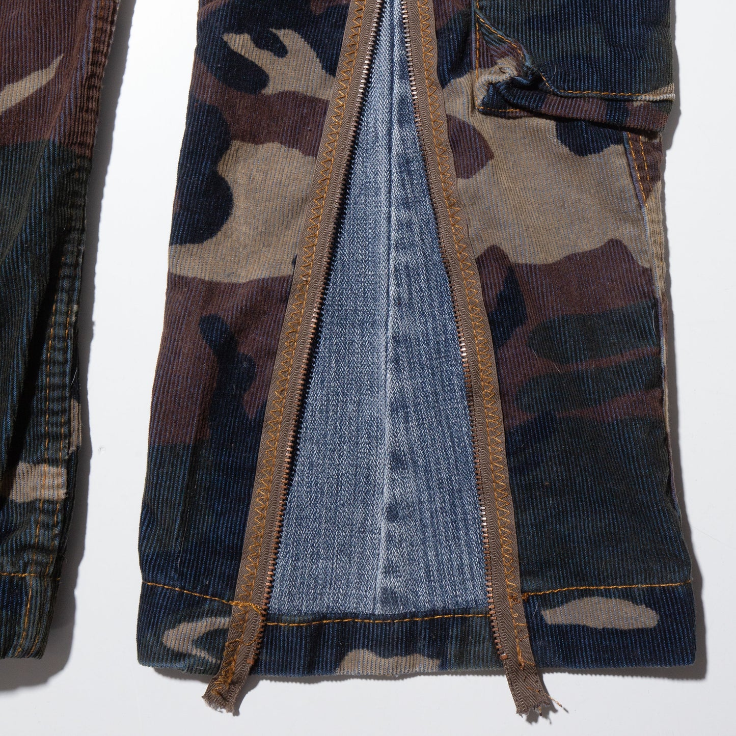 vintage docking camo jeans