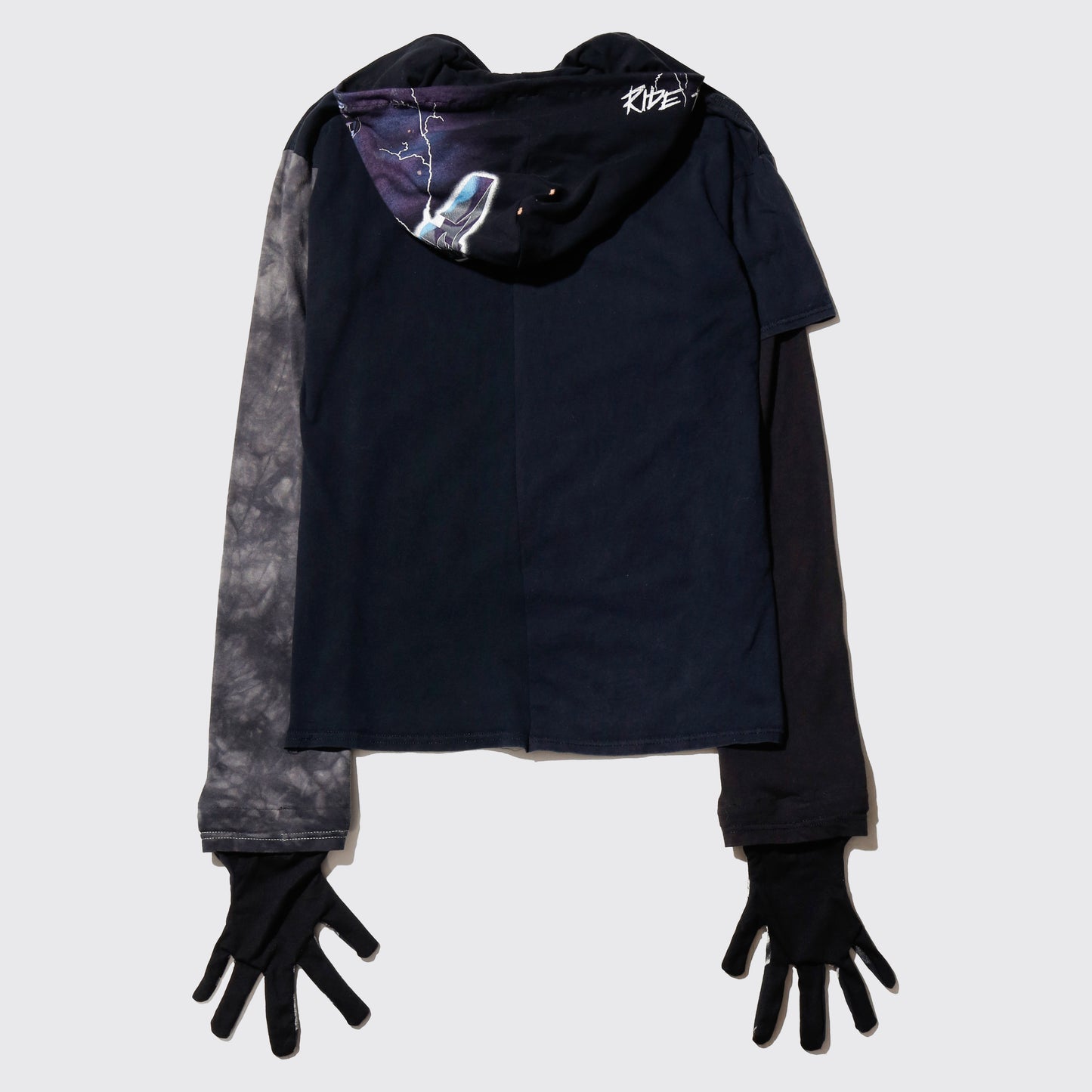 *one-off hybrid hooded cut sew, with detachable gloves