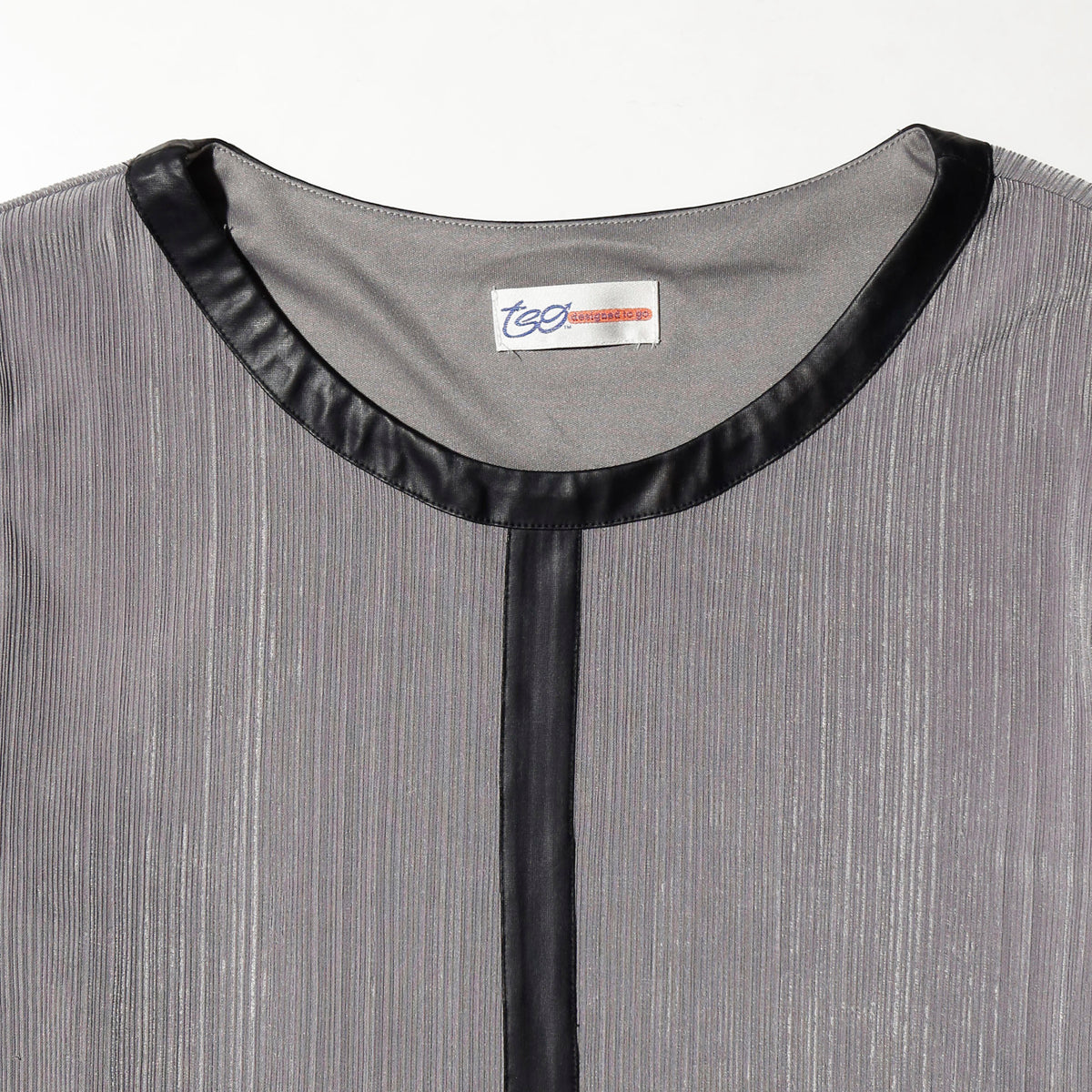 vintage line textured cut sew