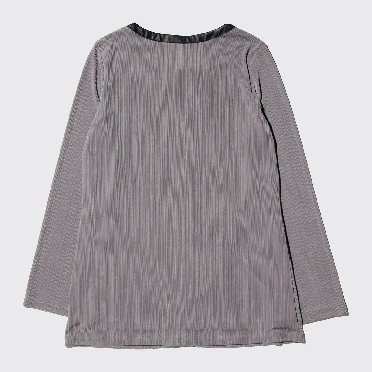 vintage line textured cut sew