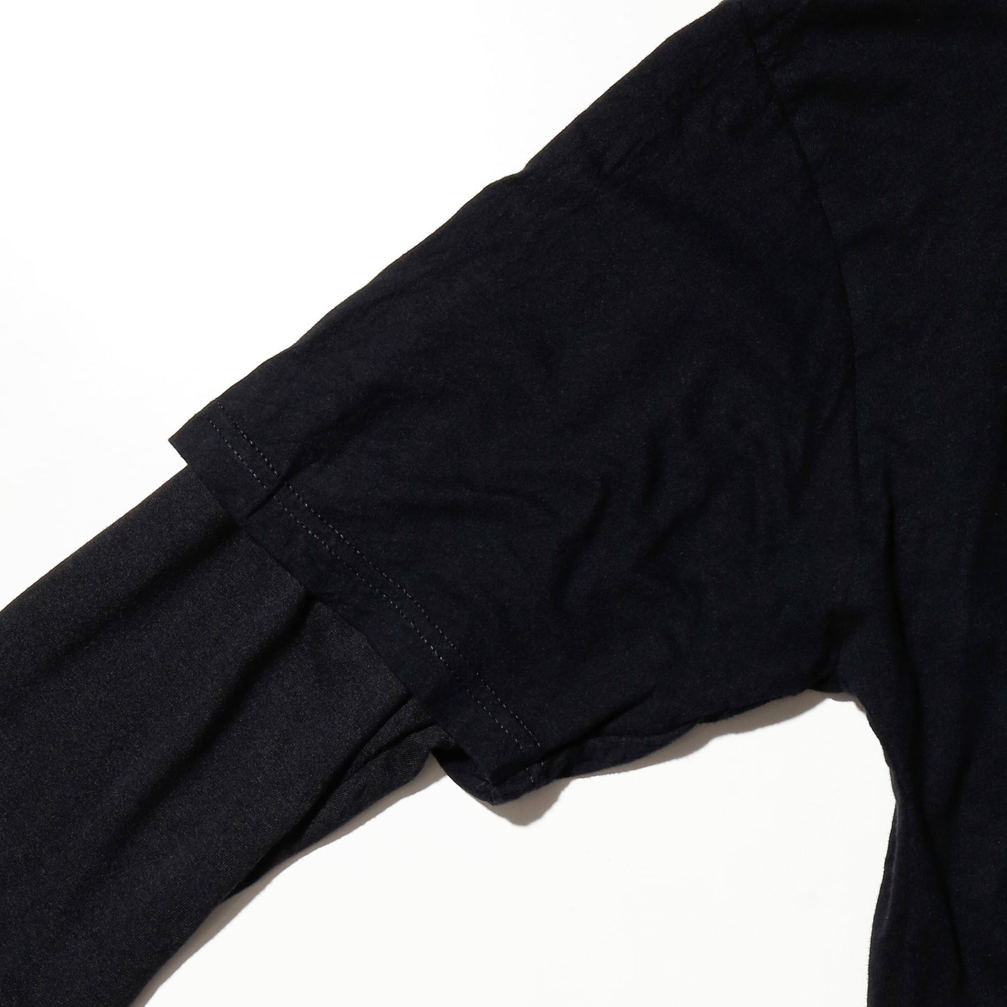 *one-off hybrid hooded cut sew, with detachable gloves