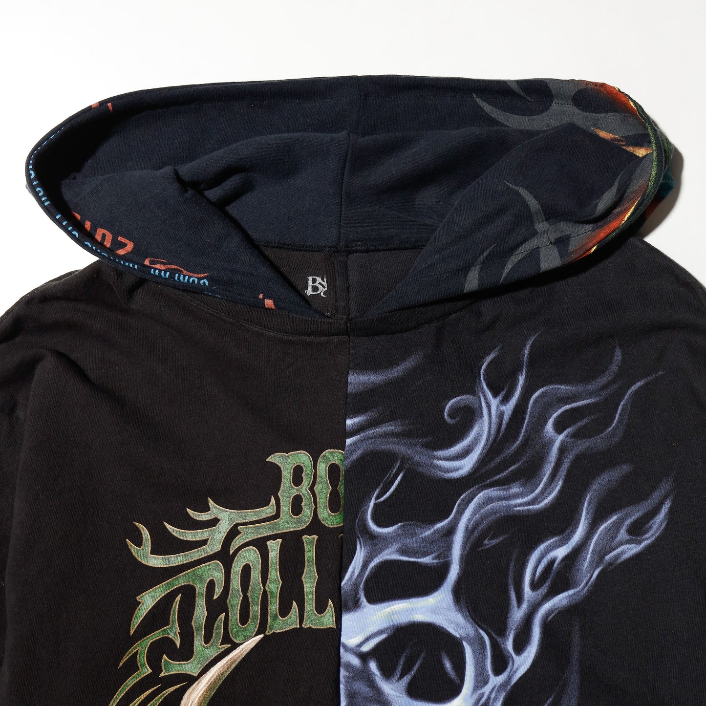 *one-off hybrid hooded cut sew, with detachable gloves